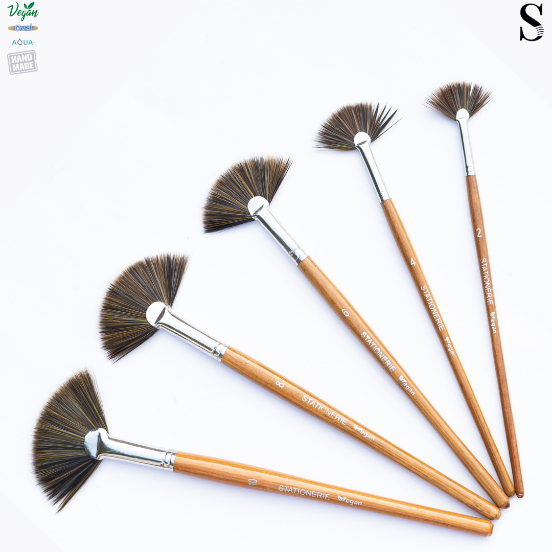 Stationerie Vegan Fan Brush Set Of 5