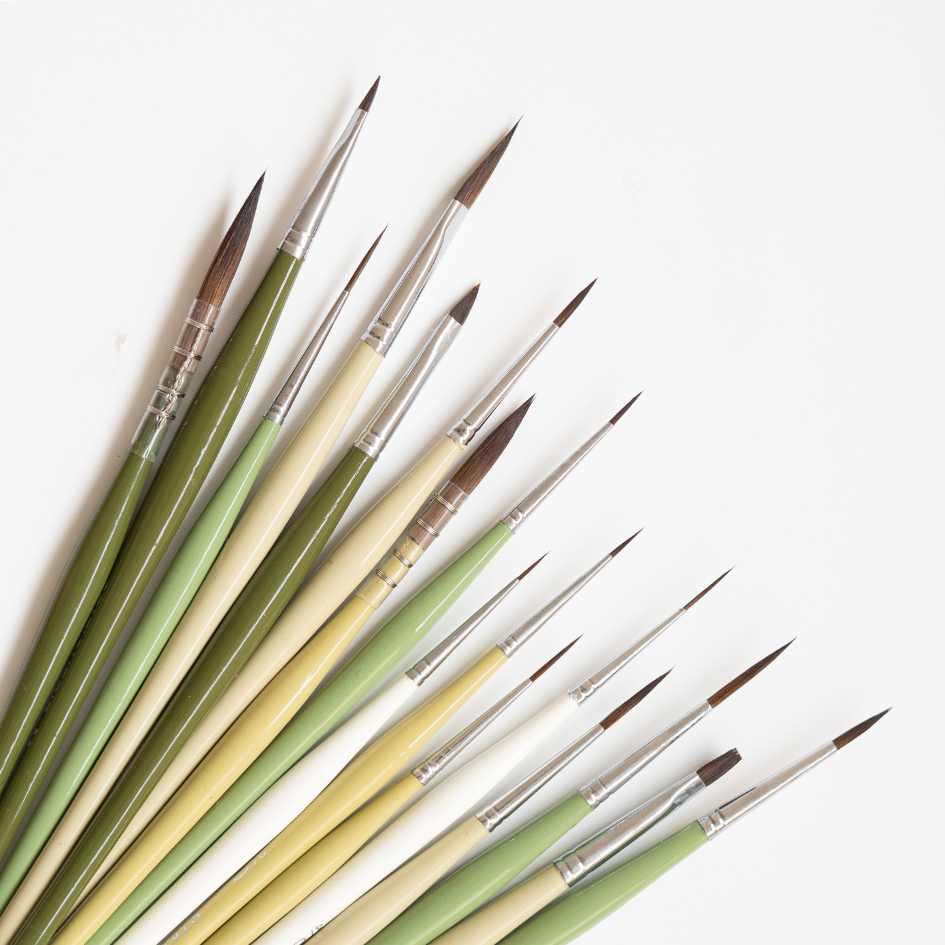 Stationerie Miniliners Set Of 16 Kolinsky Synthetic Forest Edition (Brush Holder Free)