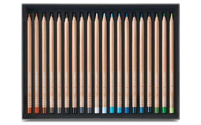Caran d'Ache Luminance 6901 Artist Colour Pencils, Set of 40