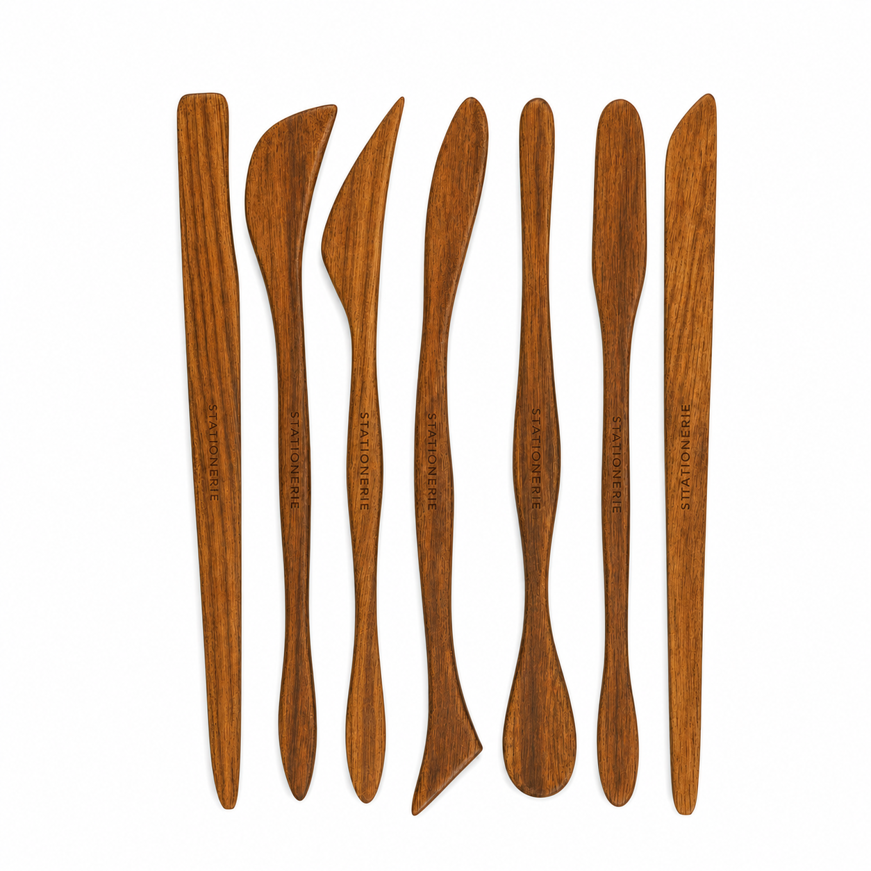 Stationerie Clay Set 7 Pro Wood with engraved branding